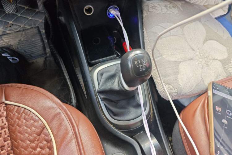 Used Kia K2 2015 Hatchback 1.4L MT GLS Gear Lever