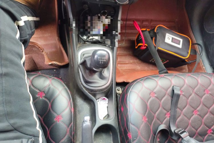 Used Kia K2 2015 Sedan 1.4L MT GLS Gear Lever
