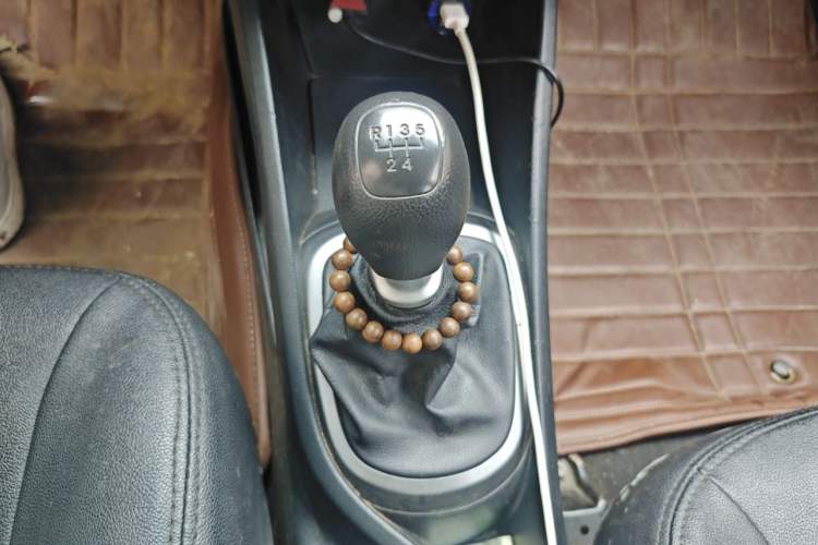 Used Kia K2 2015 Sedan 1.4L Manual Transmission GL Gear Lever