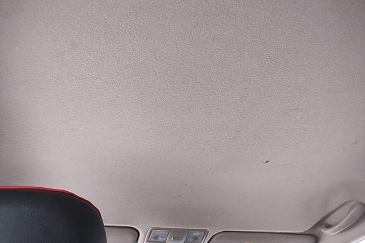 Used Kia K2 2015 Sedan 1.4L Automatic GLS Headliner
