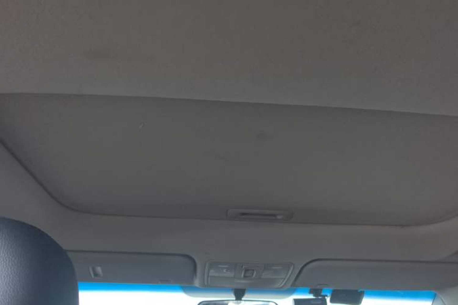 Used Kia K2 2015 Hatchback 1.4L MT GLS Cool Edition Headliner