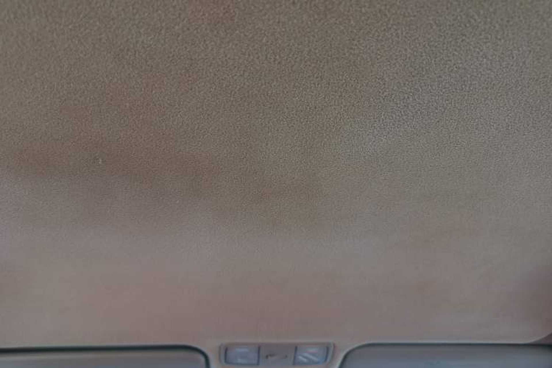 Used Kia K2 2015 Sedan 1.4L MT GLS Headliner