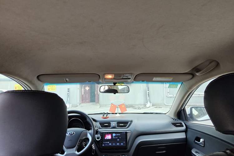 Used Kia K2 2015 Sedan 1.4L Automatic GLS Headliner
