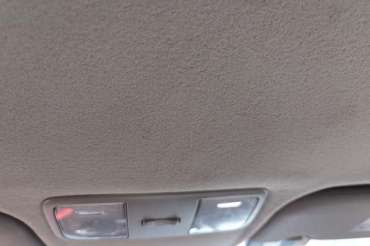 Used Kia K2 2015 Sedan 1.4L Automatic GLS Headliner