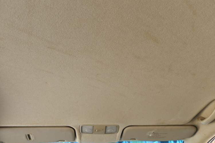 Used Kia K2 2015 Sedan 1.4L MT GLS Headliner