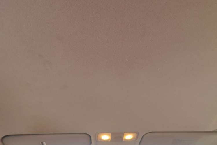 Used Kia K2 2015 Sedan 1.4L MT GLS Headliner