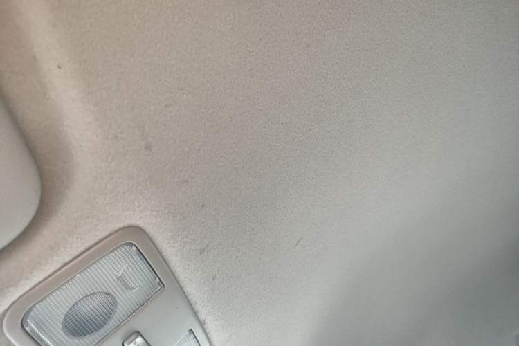 Used Kia K2 2015 Sedan 1.4L MT GLS Headliner