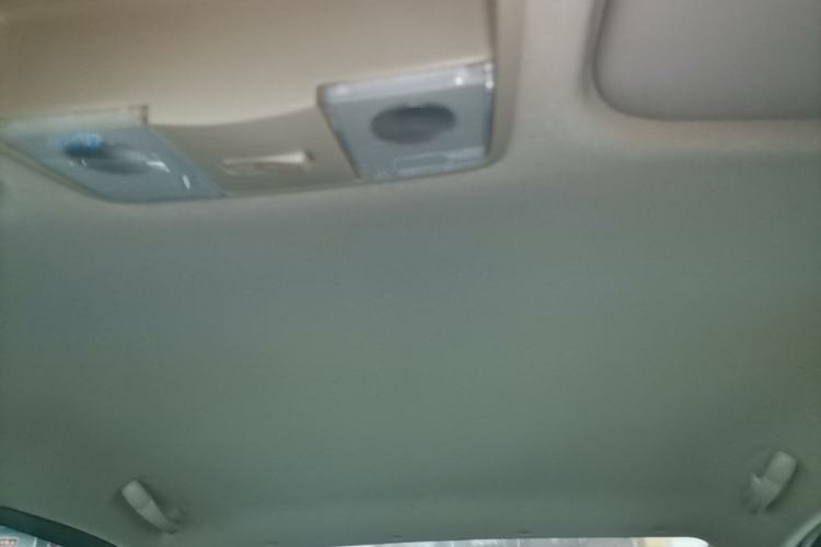 Used Kia K2 2015 Sedan 1.4L Automatic GLS Headliner