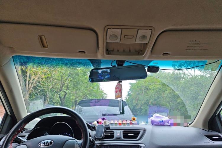 Used Kia K2 2015 Sedan 1.4L Automatic GLS Headliner