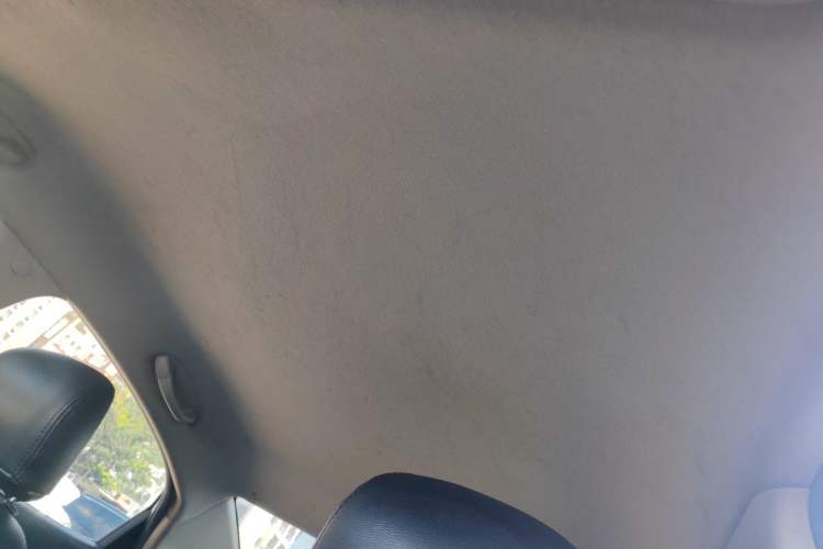 Used Kia K2 2015 Sedan 1.4L Automatic GLS Headliner
