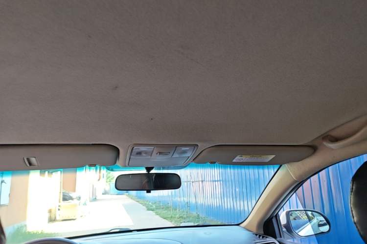 Used Kia K2 2015 Sedan 1.4L Automatic GLS Headliner