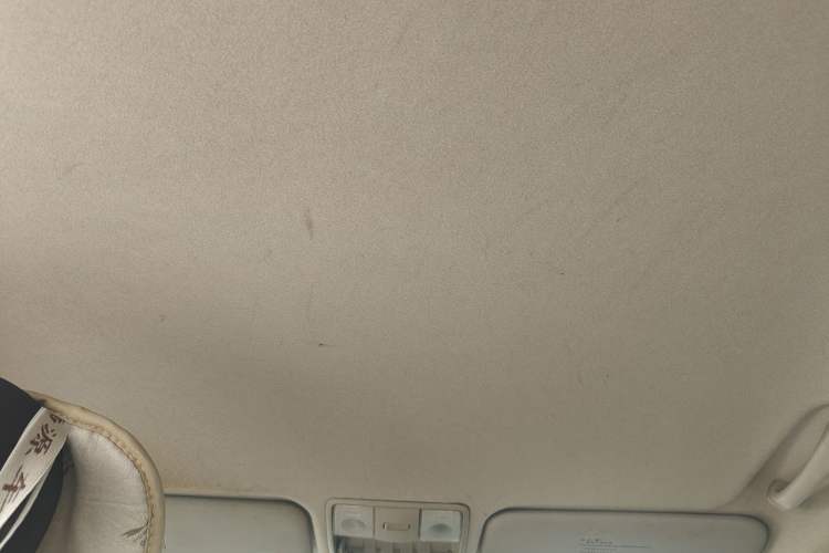 Used Kia K2 2015 Sedan 1.4L Automatic GLS Headliner