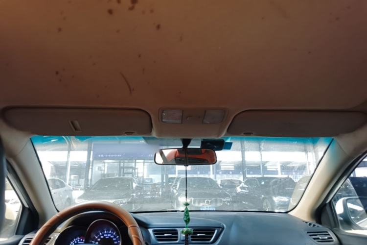 Used Kia K2 2015 Sedan 1.4L MT GLS Headliner