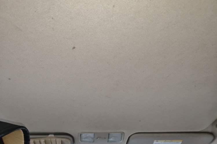 Used Kia K2 2015 Sedan 1.4L MT GLS Headliner