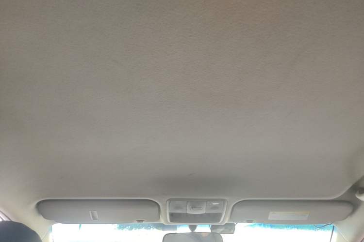 Used Kia K2 2015 Sedan 1.4L Automatic GLS Headliner
