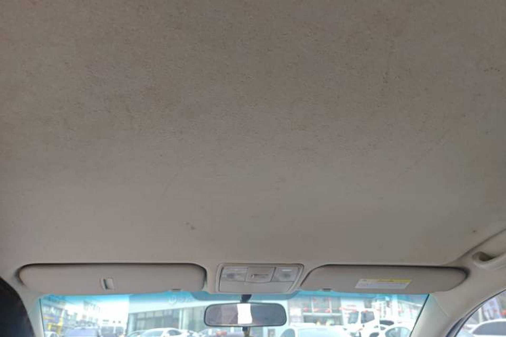 Used Kia K2 2015 Sedan 1.4L Automatic GLS Headliner