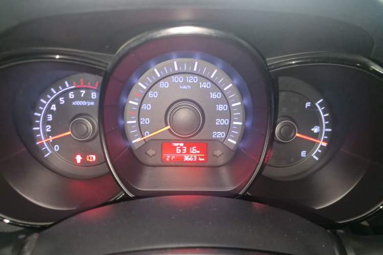 Used Kia K2 2015 Sedan 1.4L MT GLS Instrument Cluster