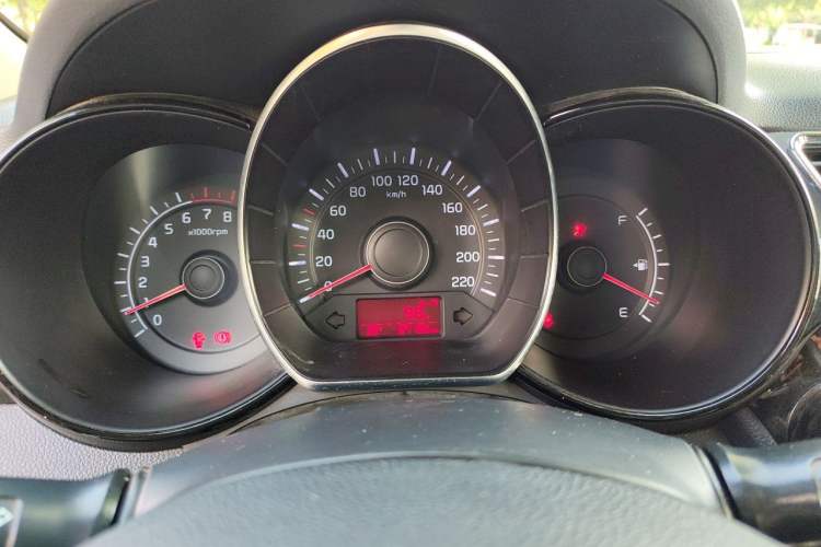 Used Kia K2 2015 Sedan 1.4L MT GLS Instrument Cluster