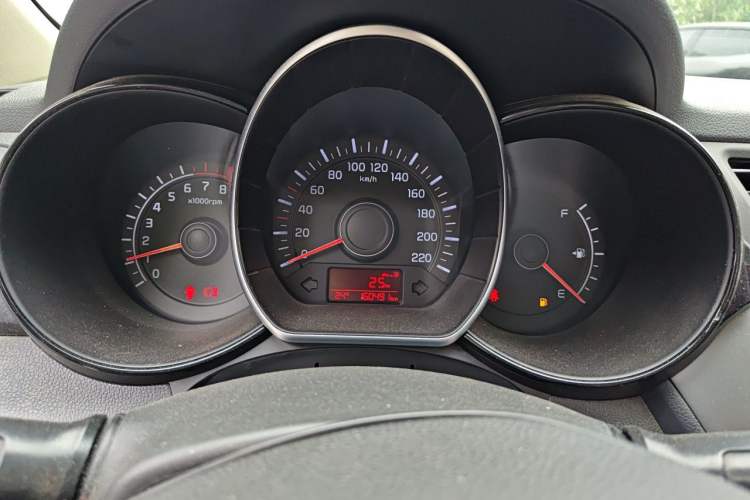 Used Kia K2 2015 Sedan 1.4L MT GLS Instrument Cluster