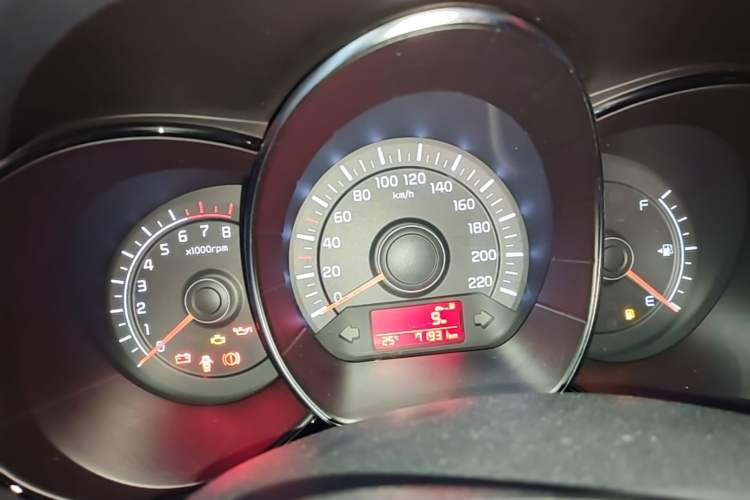 Used Kia K2 2015 Sedan 1.4L MT GLS Instrument Cluster