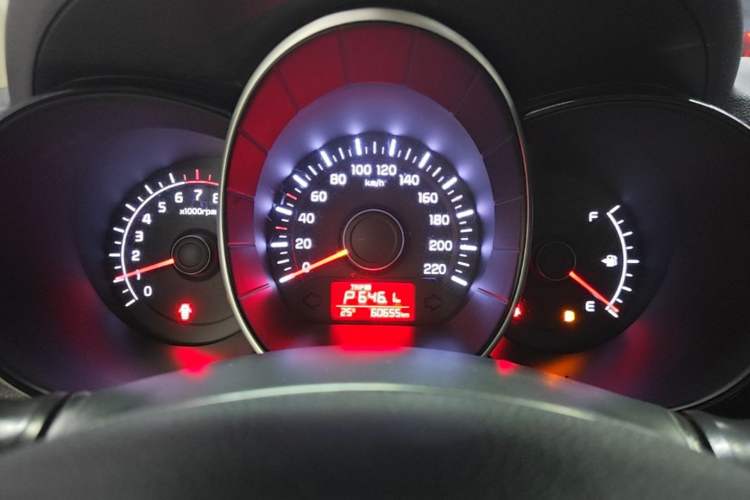 Used Kia K2 2015 Hatchback 1.4L AT GLS Cool Edition Instrument Cluster