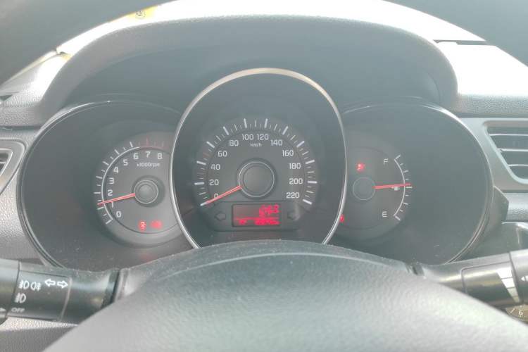 Used Kia K2 2015 Sedan 1.4L MT GLS Instrument Cluster