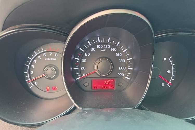 Used Kia K2 2015 Sedan 1.4L MT GLS Instrument Cluster