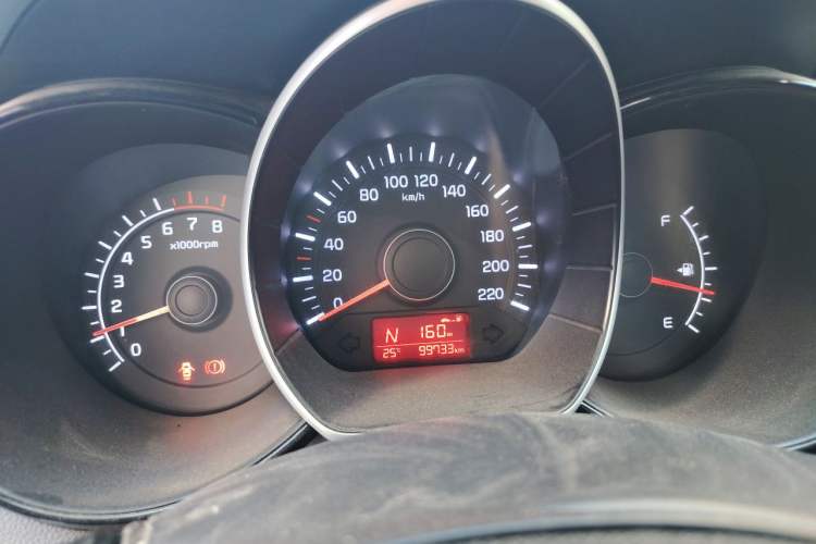 Used Kia K2 2015 Sedan 1.4L Automatic GLS Instrument Cluster