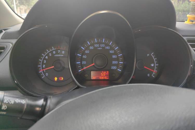 Used Kia K2 2015 Sedan 1.4L MT GLS Instrument Cluster