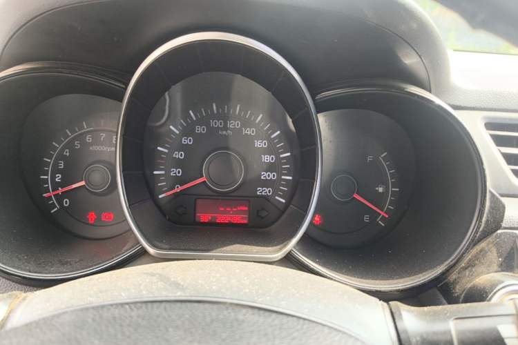 Used Kia K2 2015 Sedan 1.4L MT GLS Instrument Cluster