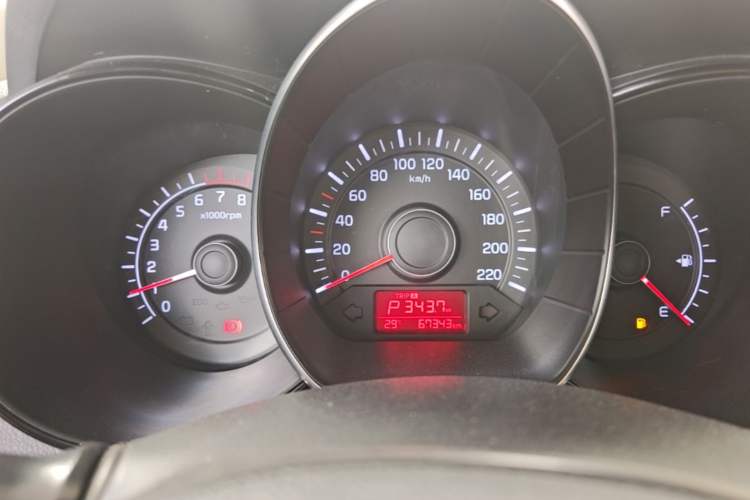 Used Kia K2 2015 Hatchback 1.4L AT GLS Cool Edition Instrument Cluster