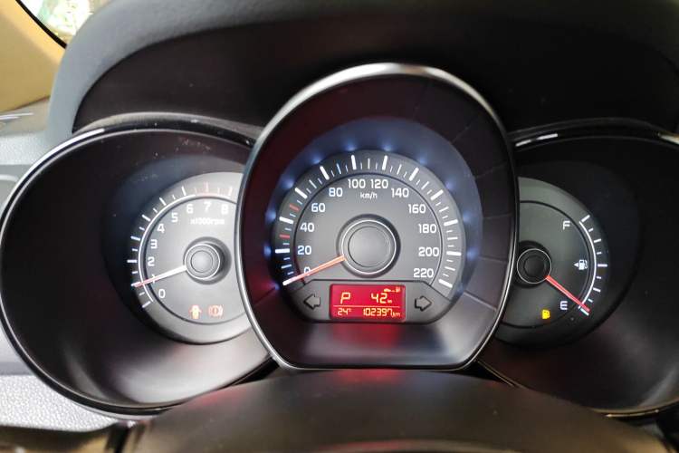 Used Kia K2 2015 Sedan 1.4L Automatic GLS Instrument Cluster