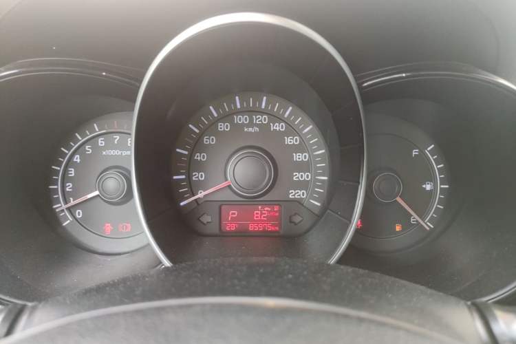 Used Kia K2 2015 Sedan 1.4L Automatic GLS Instrument Cluster