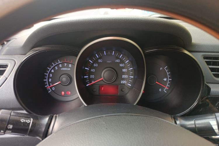 Used Kia K2 2015 Sedan 1.4L Automatic GLS Instrument Cluster