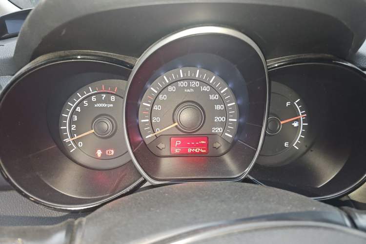 Used Kia K2 2015 Sedan 1.4L Automatic GLS Instrument Cluster