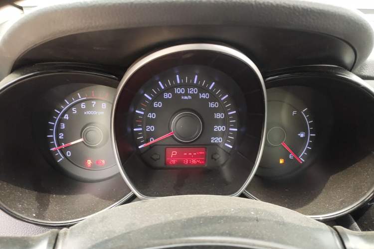 Used Kia K2 2015 Sedan 1.4L Automatic GLS Instrument Cluster