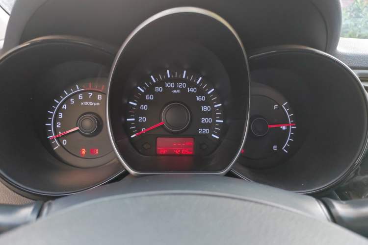 Used Kia K2 2015 Sedan 1.4L MT GLS Instrument Cluster
