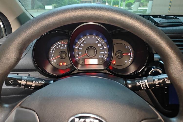 Used Kia K2 2015 Hatchback 1.4L AT GLS Cool Edition Instrument Cluster