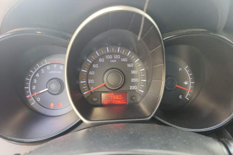 Used Kia K2 2015 Sedan 1.4L MT GLS Instrument Cluster
