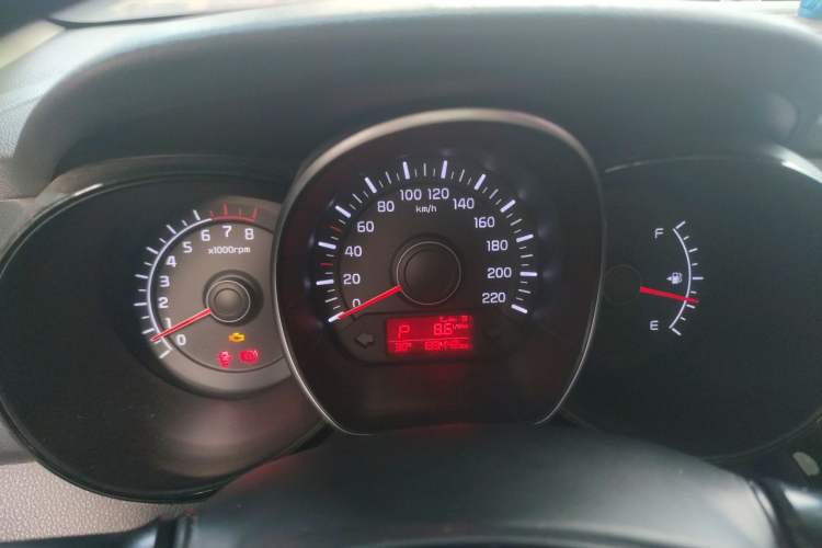 Used Kia K2 2015 Sedan 1.4L Automatic GLS Instrument Cluster