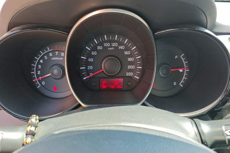 Used Kia K2 2015 Hatchback 1.4L AT GLS Cool Edition Instrument Cluster