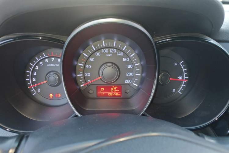 Used Kia K2 2015 Sedan 1.4L Automatic GLS Instrument Cluster