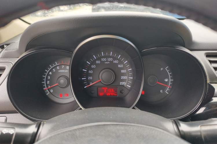Used Kia K2 2015 Sedan 1.4L MT GLS Instrument Cluster