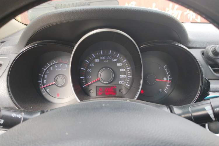 Used Kia K2 2015 Sedan 1.4L Automatic GLS Instrument Cluster