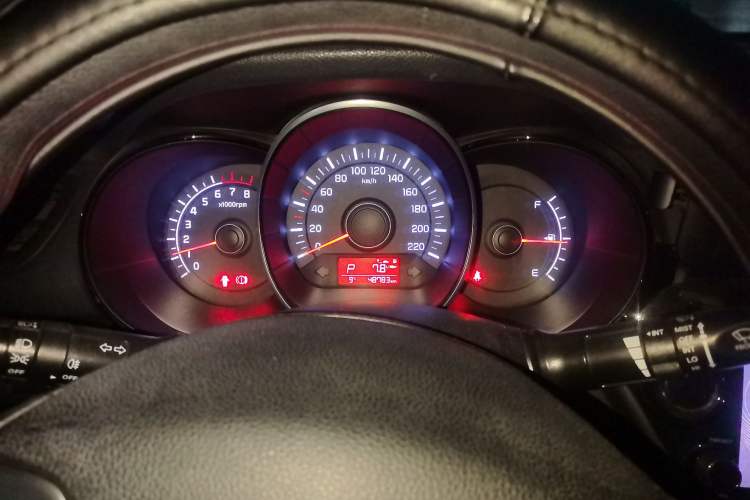 Used Kia K2 2015 Sedan 1.4L Automatic GLS Instrument Cluster