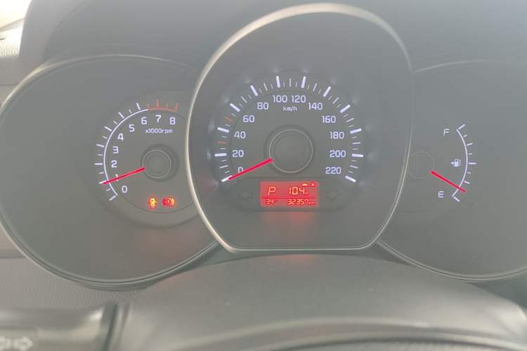 Used Kia K2 2015 Sedan 1.4L Automatic GLS Instrument Cluster