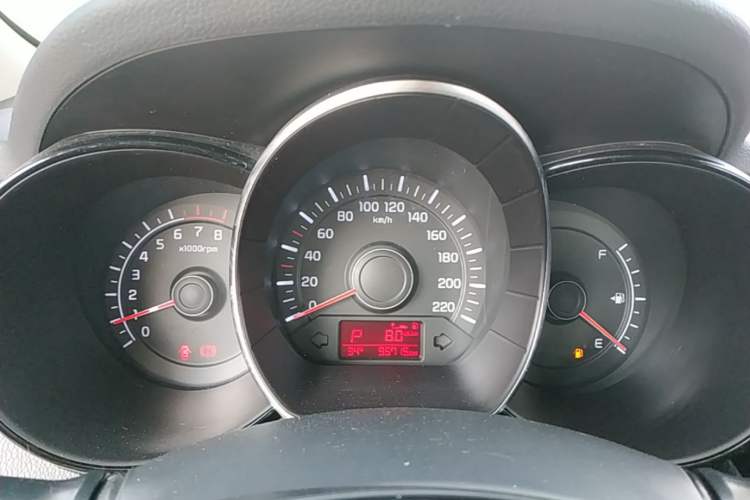 Used Kia K2 2015 Sedan 1.4L Automatic GLS Instrument Cluster