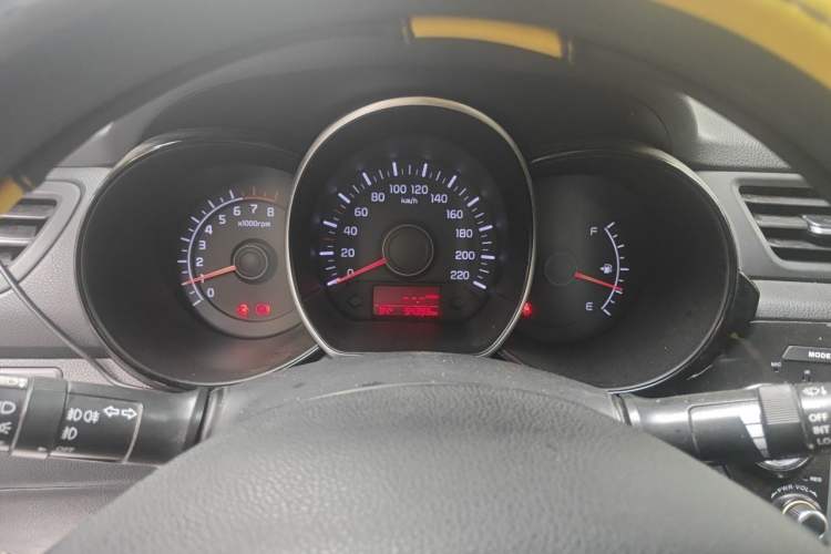 Used Kia K2 2015 Sedan 1.4L MT GLS Instrument Cluster