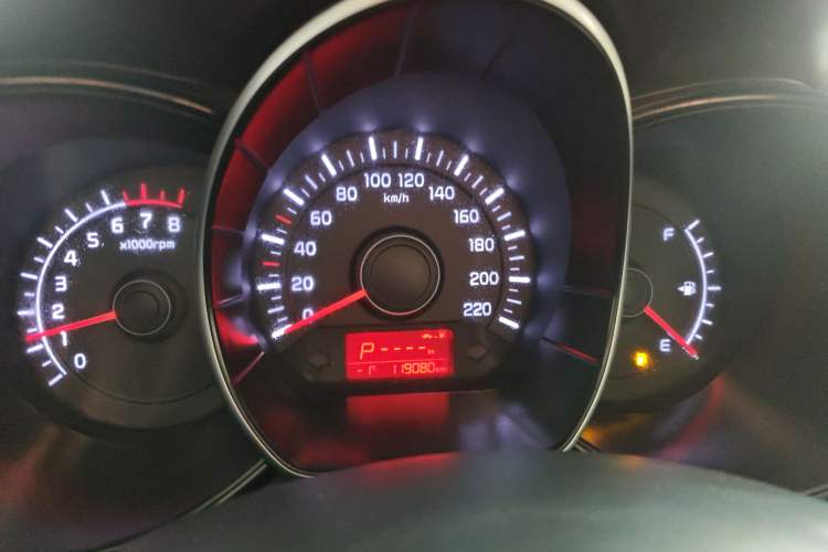 Used Kia K2 2015 Sedan 1.4L Automatic GLS Instrument Cluster