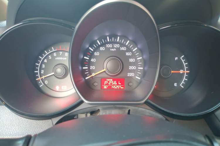 Used Kia K2 2015 Sedan 1.4L Automatic GLS Instrument Cluster